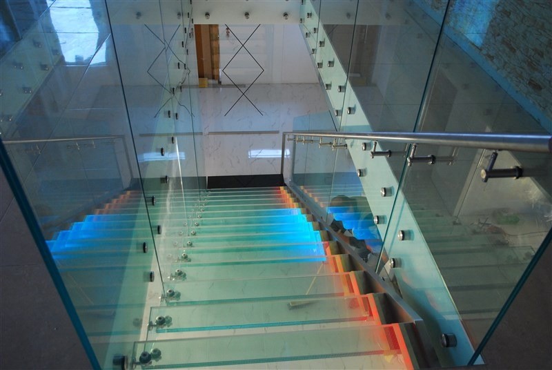 Schody szklane — realizacja Kamiński Glas Studio Wrocław (5)